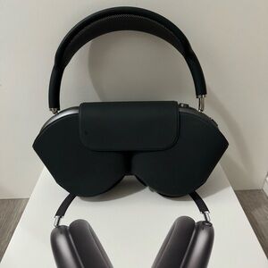 SOLD Airpods Max Space Gray with Box